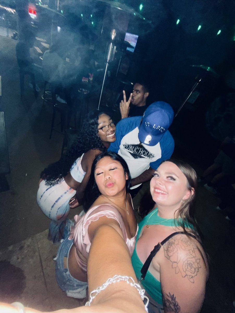 Prodikal_son's tweet photo. I keep telling yall im everyoneโs fav security ๐ @Brooklyn_Lee88 @musical__goddes @melissaxan #PHDTX #YFS #TopFlight https://t.co/GD8R9BLW3l