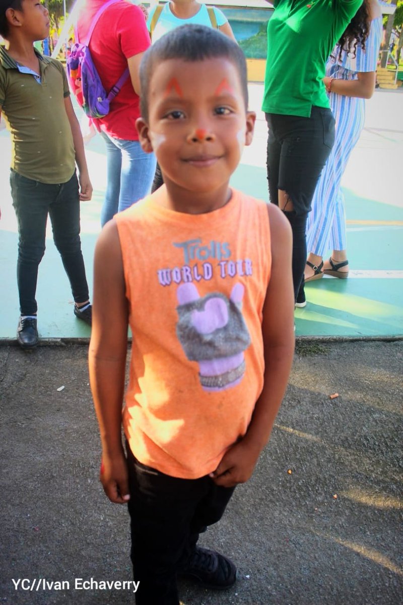 db_nicaragua's tweet photo. 3/3 #PatriaBenditaYLibre | 👉 #Diria// Promotoría Solidaria realizó la tarde de hoy actividad recreativa con los mimados de la Revolución, compartiendo elotes locos pintacaritas y actividades recreativas para el disfrute de los más pequeños
#AmoraNicaragua https://t.co/JaBU0geZMj