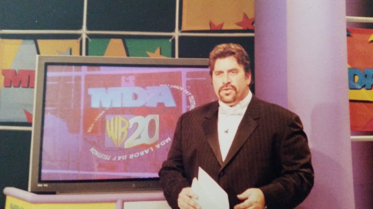 parkerandtheman's tweet photo. If we still had the Jerry Lewis #MDATelethon it would b underway on this #LaborDay Sunday. Gone a number of years now, I'm still so honored to have co-hosted the Detroit TV version. Those great kids, families, doctors, volunteers. And our Metro D viewers. Always my thanks to u! https://t.co/LpHWZO5hlM