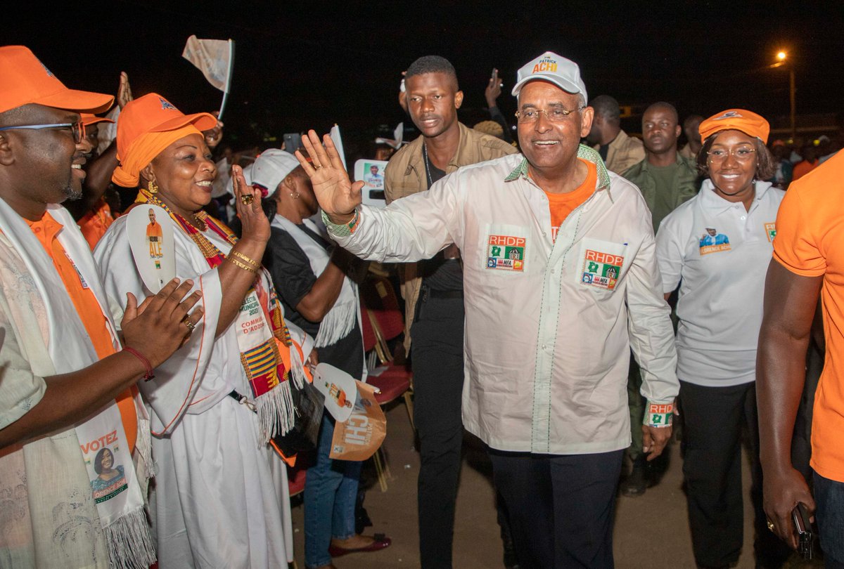 Patrick Achi (@achipatrick4) on Twitter photo #LaMé : victoire ! Merci à tous ceux qui veulent avancer vers la prospérité dans la #CivSolidaire 🇨🇮 d’<a href="/AOuattara_PRCI/">Alassane Ouattara</a>.
Merci à tous nos compatriotes pour cette leçon de démocratie.
Plus que jamais engagés pour le rayonnement de notre nation.
#Ensemble, toujours #OnAvance 🇨🇮 #LaMé : victoire ! Merci à tous ceux qui veulent avancer vers la prospérité dans la #CivSolidaire 🇨🇮 d’<a href="/AOuattara_PRCI/">Alassane Ouattara</a>.
Merci à tous nos compatriotes pour cette leçon de démocratie.
Plus que jamais engagés pour le rayonnement de notre nation.
#Ensemble, toujours #OnAvance 🇨🇮
