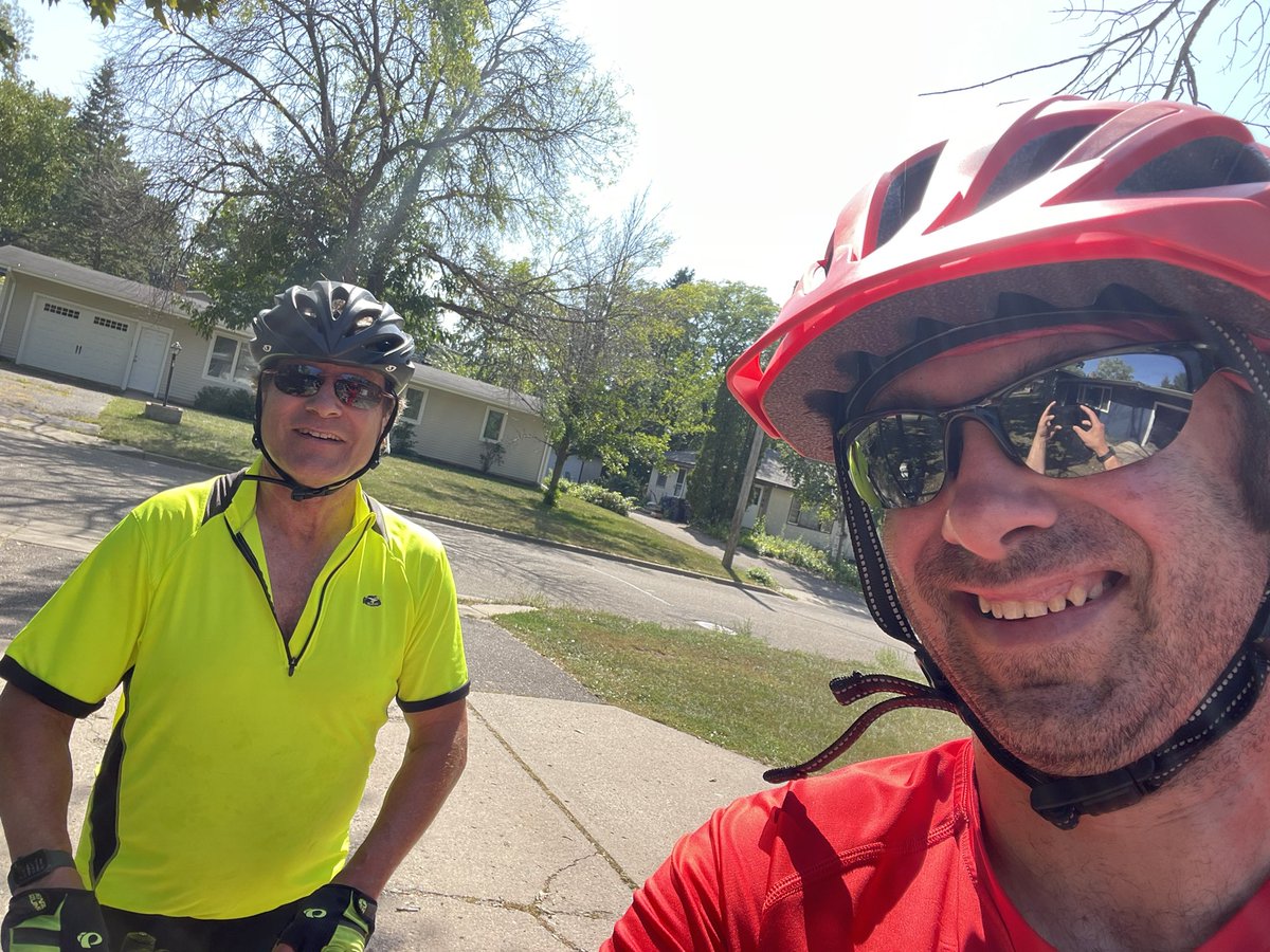 AgentUlland's tweet image. #WorkoutSunday
Got a ride in with my dad, stayed mostly in the shade for our trail ride
Went over 15 miles in 69 minutes