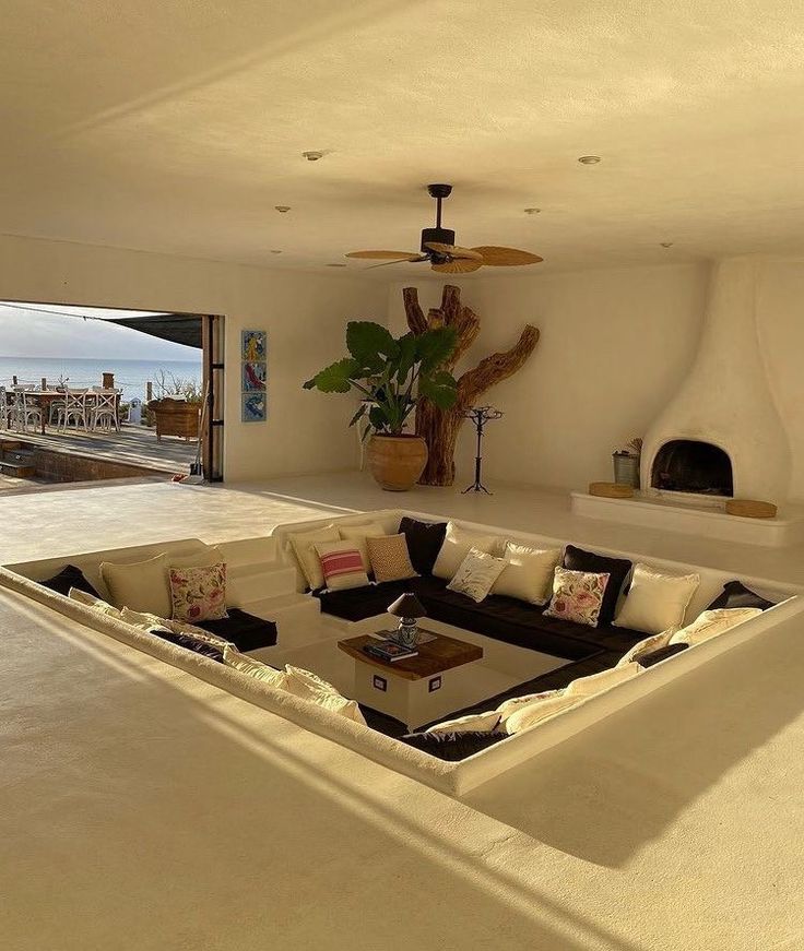 designdocument's tweet photo. We Shall Bring Back Conversation Pits! 🤍🛋️ https://t.co/WC0BxMVaBt