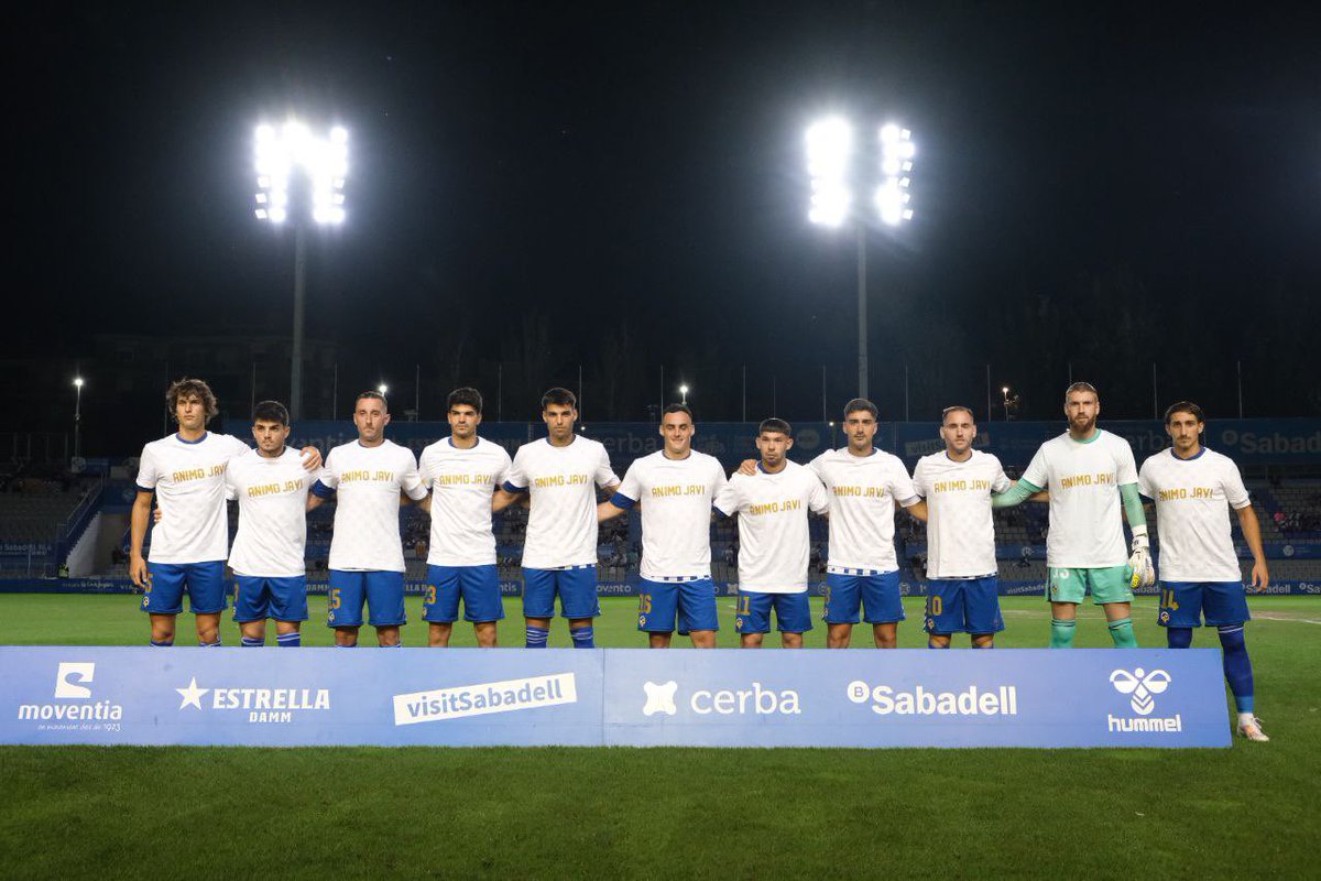 💙 ÁNIMO, <a href="/gomezcastro_/">Gomez</a> 🤍

#EscollimElSabadell