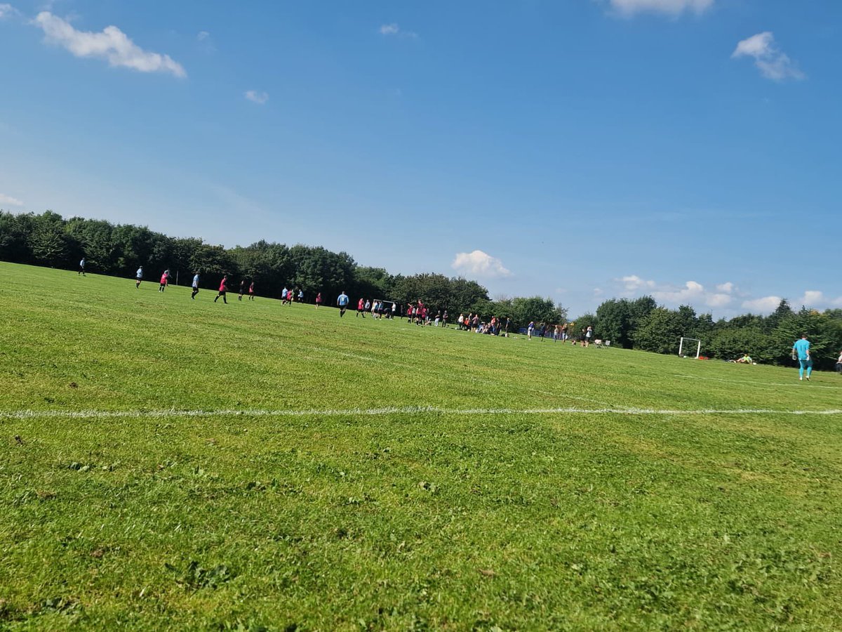 Thanks to all the spectators today, some snaps from the game today 📸📸