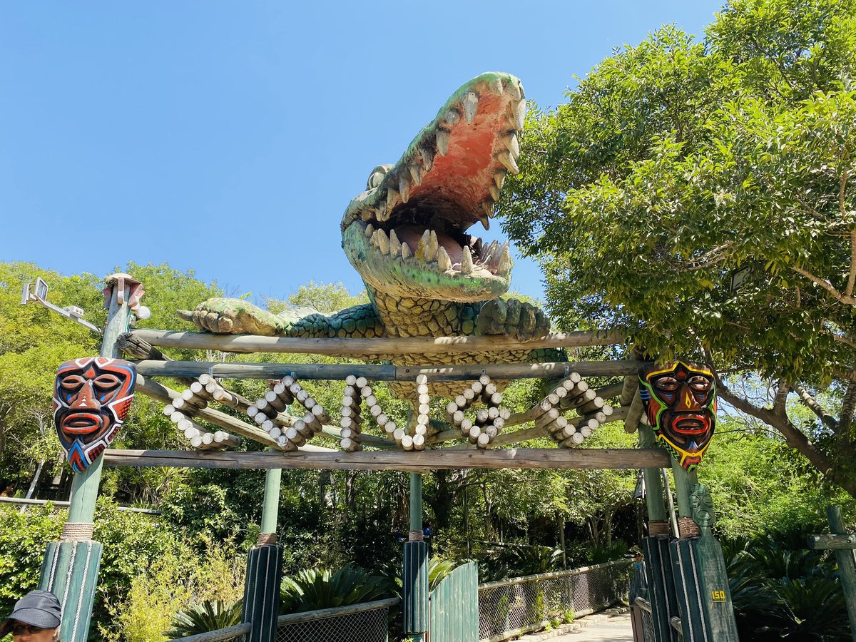 CoastersWide's tweet photo. Superland a fairly large size park twenty minutes drive south of Tel Aviv.  The park has a good collections of rides that include coasters, spin rides, water rides and family attractions. #RollerCoaster #AmusementPark #WWCOnTour #CredLife https://t.co/x4WN51SII4