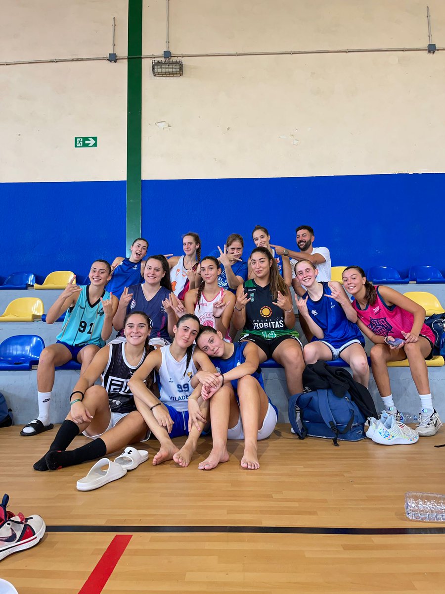 Just arrived from a stage with the team to prepare for the season in Tarragona.