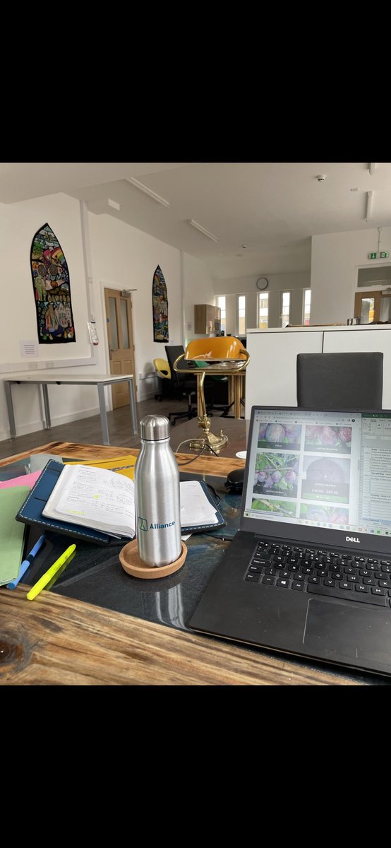 Back to school and back to work? Why not make it more fun and join us at Alliance, a creative, friendly coworking space in #rossendale. #coworking #bacup #BackToSchool #backtowork