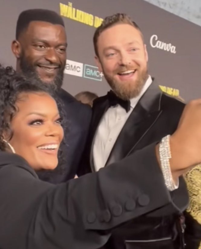 comfort ross (@comfortmarquand) on Twitter photo 