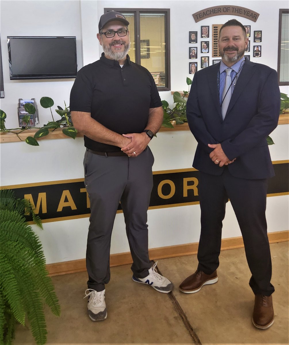 <a href="/JimBarnesMS/">Jim Barnes Middle School</a> is proud to announce that <a href="/B2zEngineering/">B2Z Engineering, LLC</a>, which is currently opening an office in Seguin, has become part of their adopted family! B2Z provides planning, design, and construction phase services for infrastructure projects, such as the IH10 expansion.