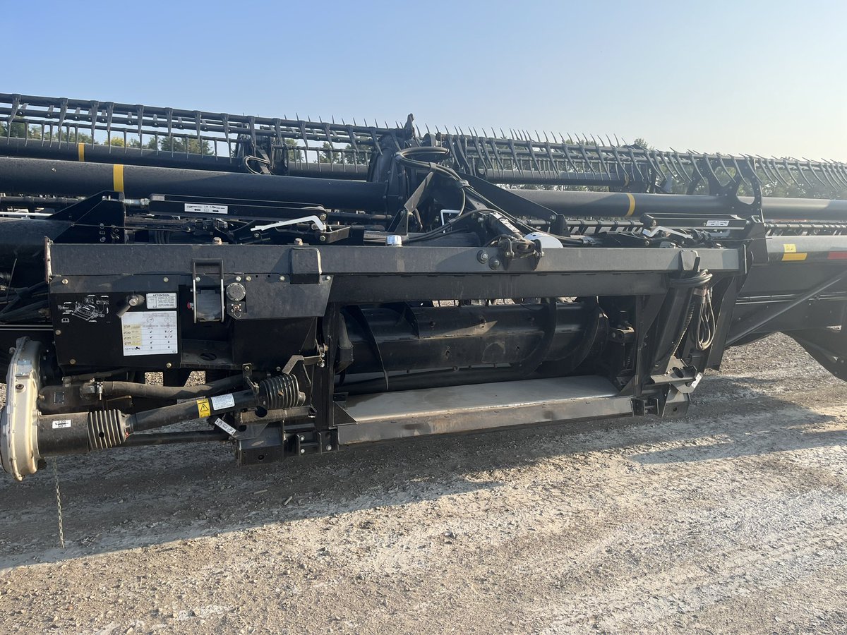 Rob22437092's tweet photo. @Dvandeda Kenny has one  at Glanboro 1 (204) 526-7945  2017  CNH hookup in great shape https://t.co/HS3v8Reuc6