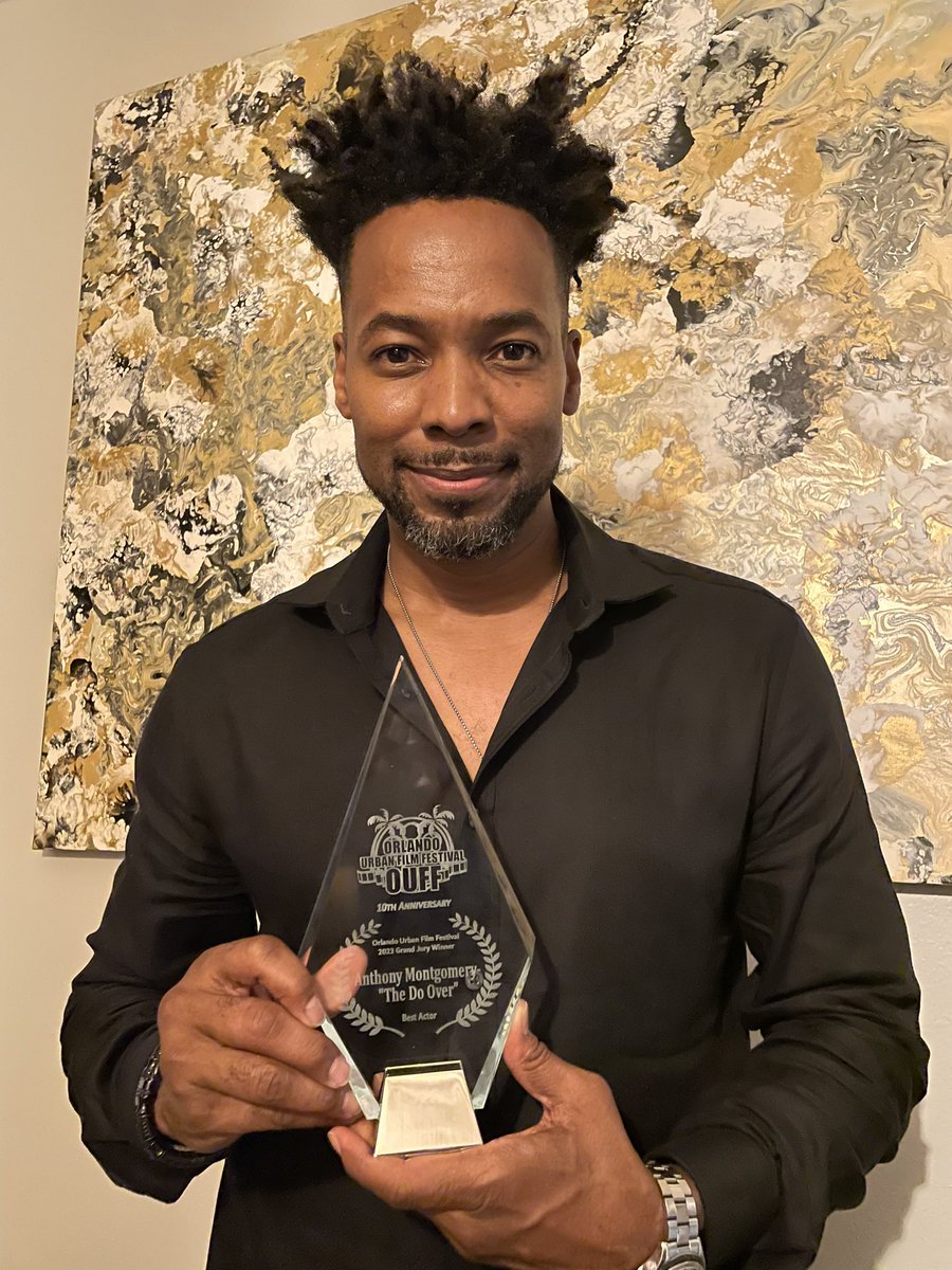 MrAMontgomery's tweet photo. #aboutlastnight…Thank you again to #MarianneEgglston, #timothystarks and everyone else at #orlandourbanfilmfestival for voting me Best Actor for our short film #TheDoOver. My fam writer/director @ITSDAKARI and his wife @genastaimee are a fantastic producing force. #grateful https://t.co/yNDHstDOIm