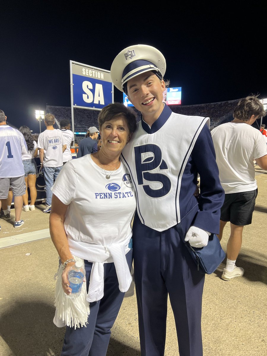 From CCHS marching band to the Penn State Blue Band! Nicolas Moore CCHS class of 2022!! Awesome…Let’s Go State🐾🐾love to see former students following their dreams!! <a href="/CCHSCougarNews/">Charlotte Catholic</a> <a href="/CCHSCougarBand/">CCHSCougarBand</a>