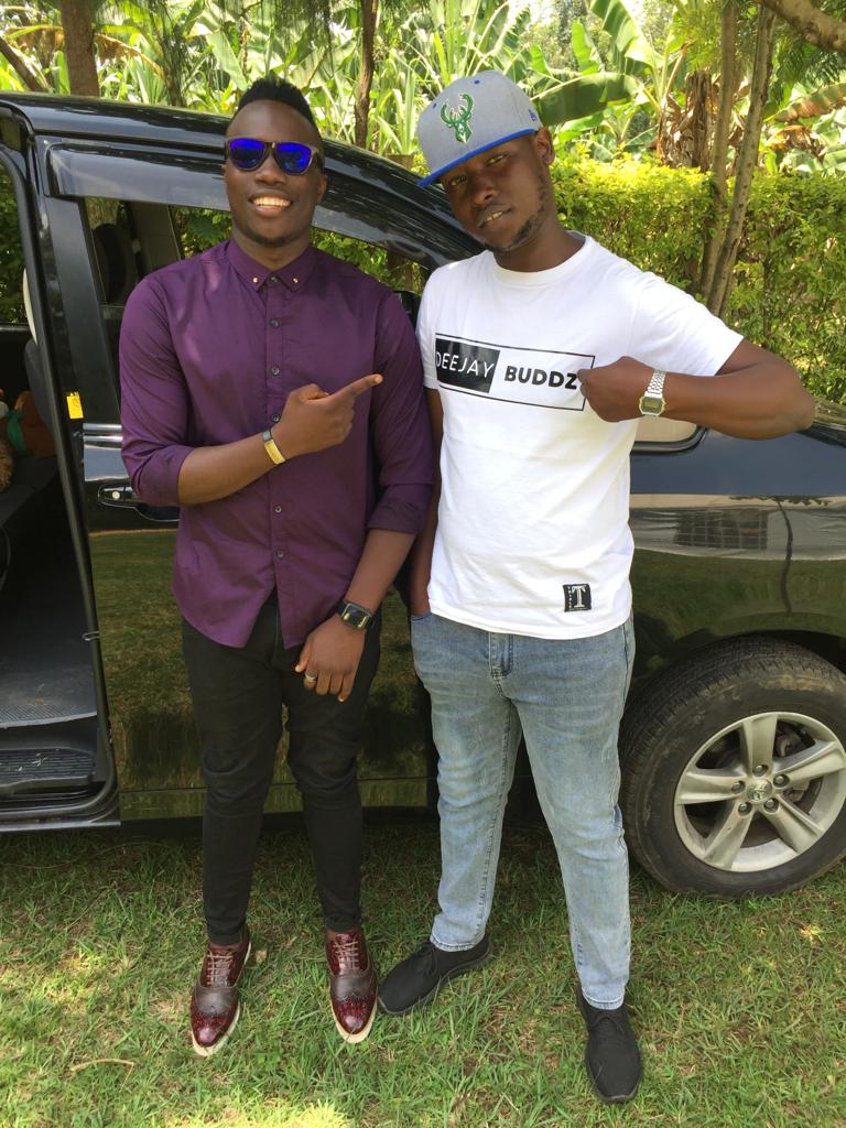 Dj_Buddz's tweet photo. Thank you for your valued business. We value your trust and confidence in us and sincerely appreciate you! https://t.co/Q8K0nkuMsA