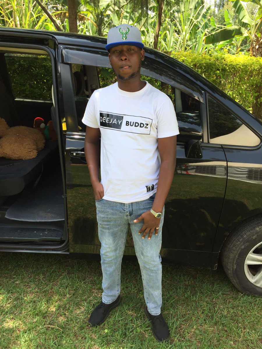Dj_Buddz's tweet photo. Thank you for your valued business. We value your trust and confidence in us and sincerely appreciate you! https://t.co/Q8K0nkuMsA
