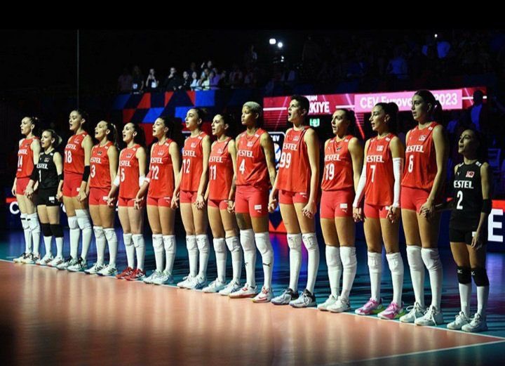 ŞAMPİYON TÜRKİYE!🇹🇷
Sizinle gurur duyuyoruz! #FileninSultanları