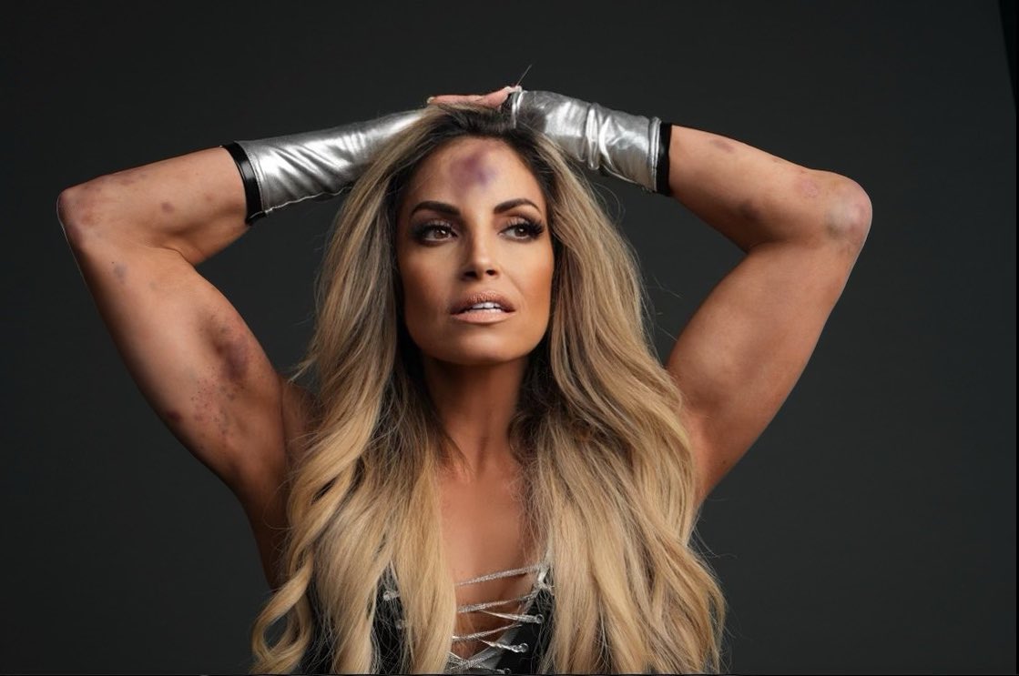 trishstratuscom's tweet photo. #ThankYouBecky 💚

Click for more: https://t.co/Fs2LpqiPjY

📸 by WWE’s OG photog @richfreedaphoto https://t.co/YQ43q6QsXw