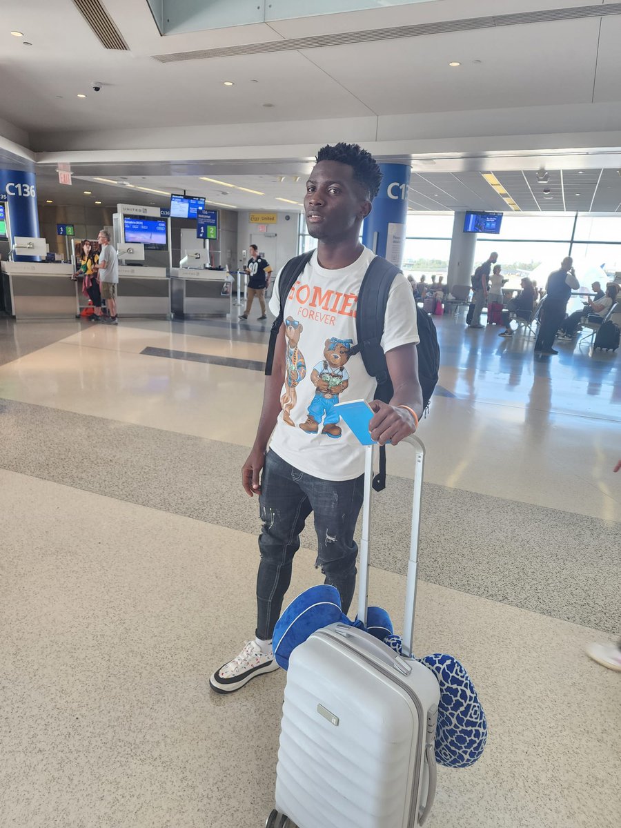 kasuleIbrahim31's tweet photo. Next STOP🛑  Morocco 
Mission🇺🇬
#KI31 https://t.co/jwxZI3Q96i