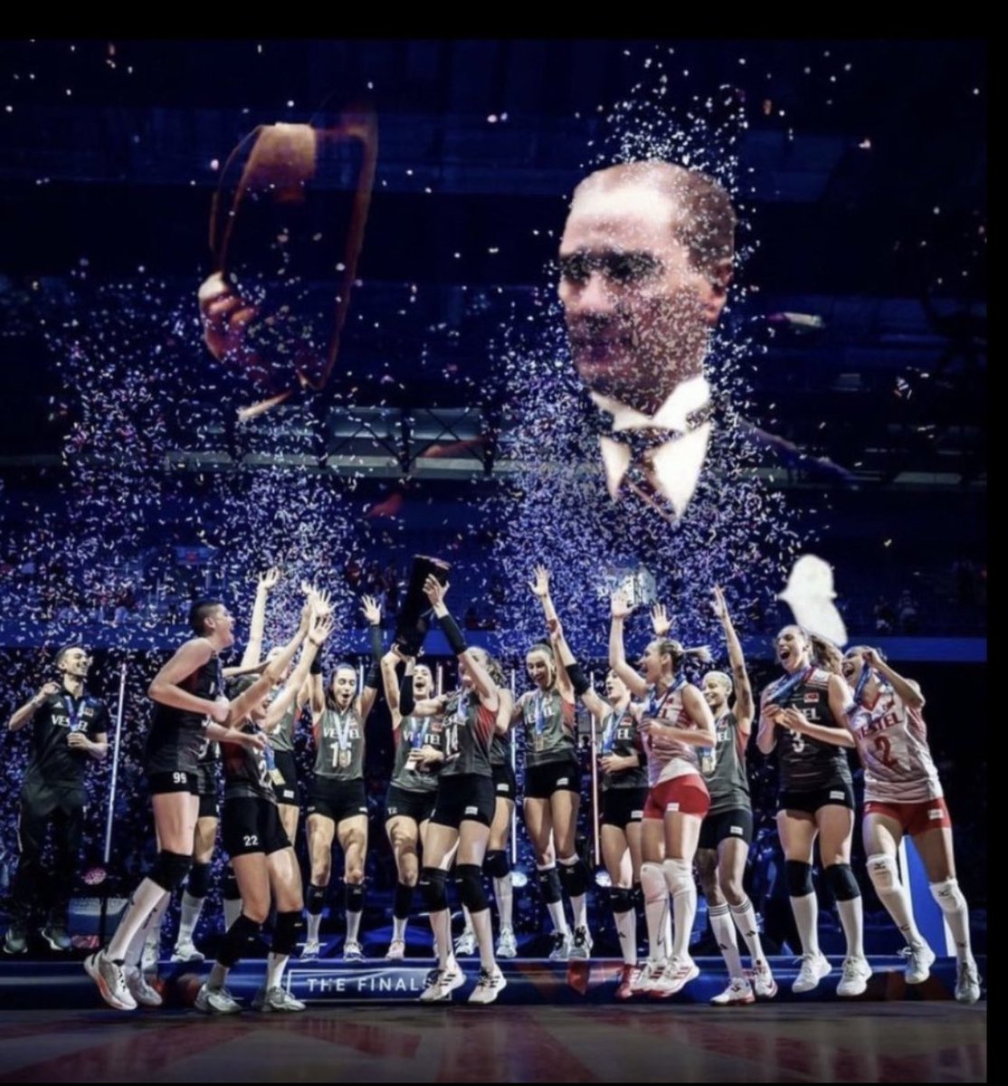 Cumhuriyetimizin 100. Yılına çok yakıştı 🇹🇷🇹🇷🇹🇷🇹🇷🧿🧿🧿🧿❤️❤️

#FileninSultanlari