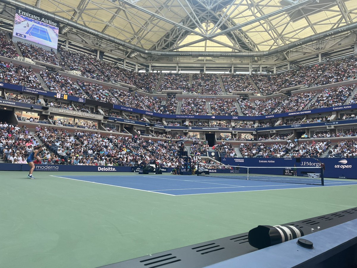 Paweł Kuwik (@pkuwik) on Twitter photo niesamowita jest ta Karolina!!! a do taty co chwile :’ nie komentuj, nie komentuj’ :):)
#USOpen <a href="/Eurosport_PL/">Eurosport Polska</a> niesamowita jest ta Karolina!!! a do taty co chwile :’ nie komentuj, nie komentuj’ :):)
#USOpen <a href="/Eurosport_PL/">Eurosport Polska</a>