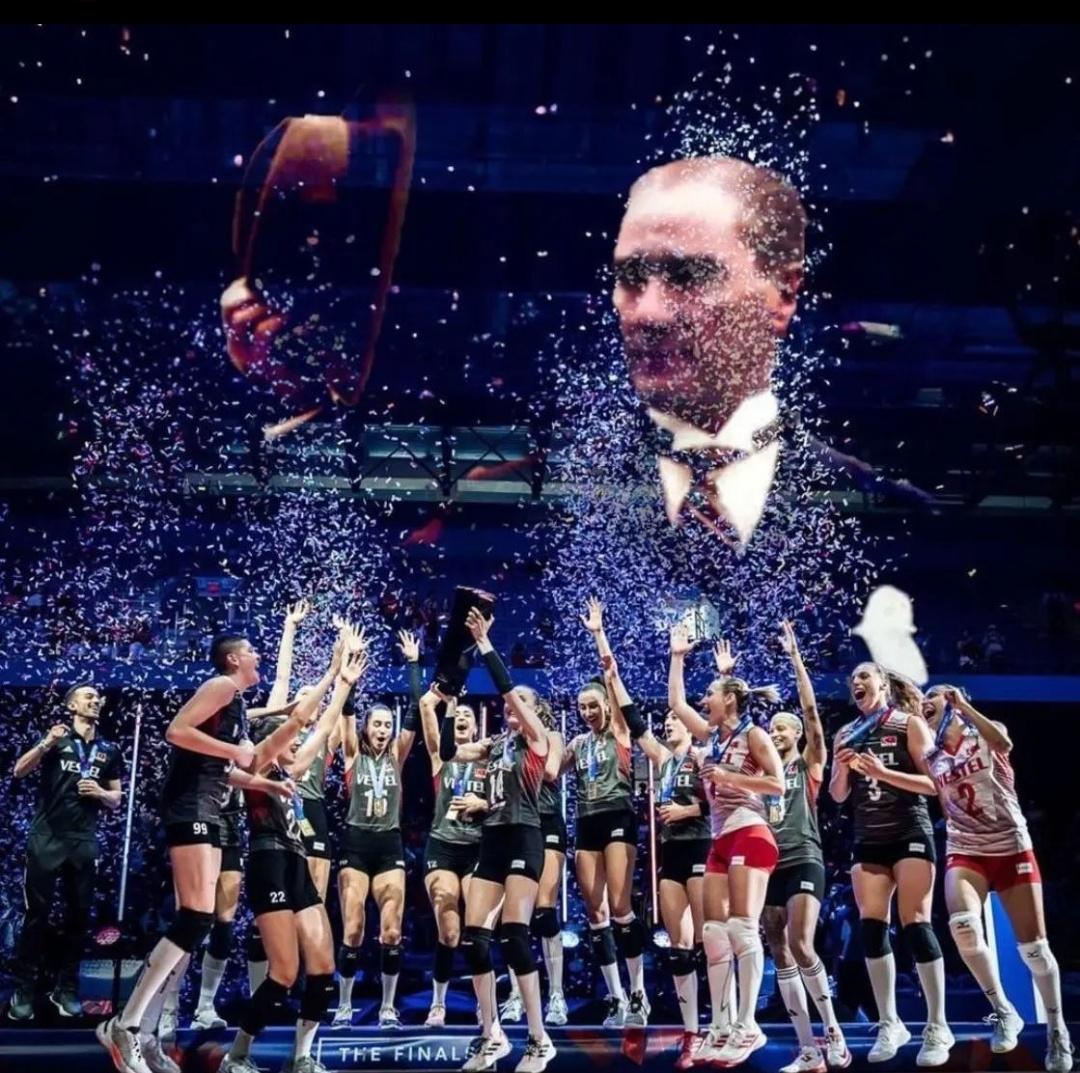 AVRUPA ŞAMPİYONU FİLENİN GERÇEK SAHİPLERİ IŞIL IŞIL KIZLARIMIZ❤️‍🔥😻🧚‍♂️🥳💞🇹🇷🇹🇷🧿🧿🧿🧿