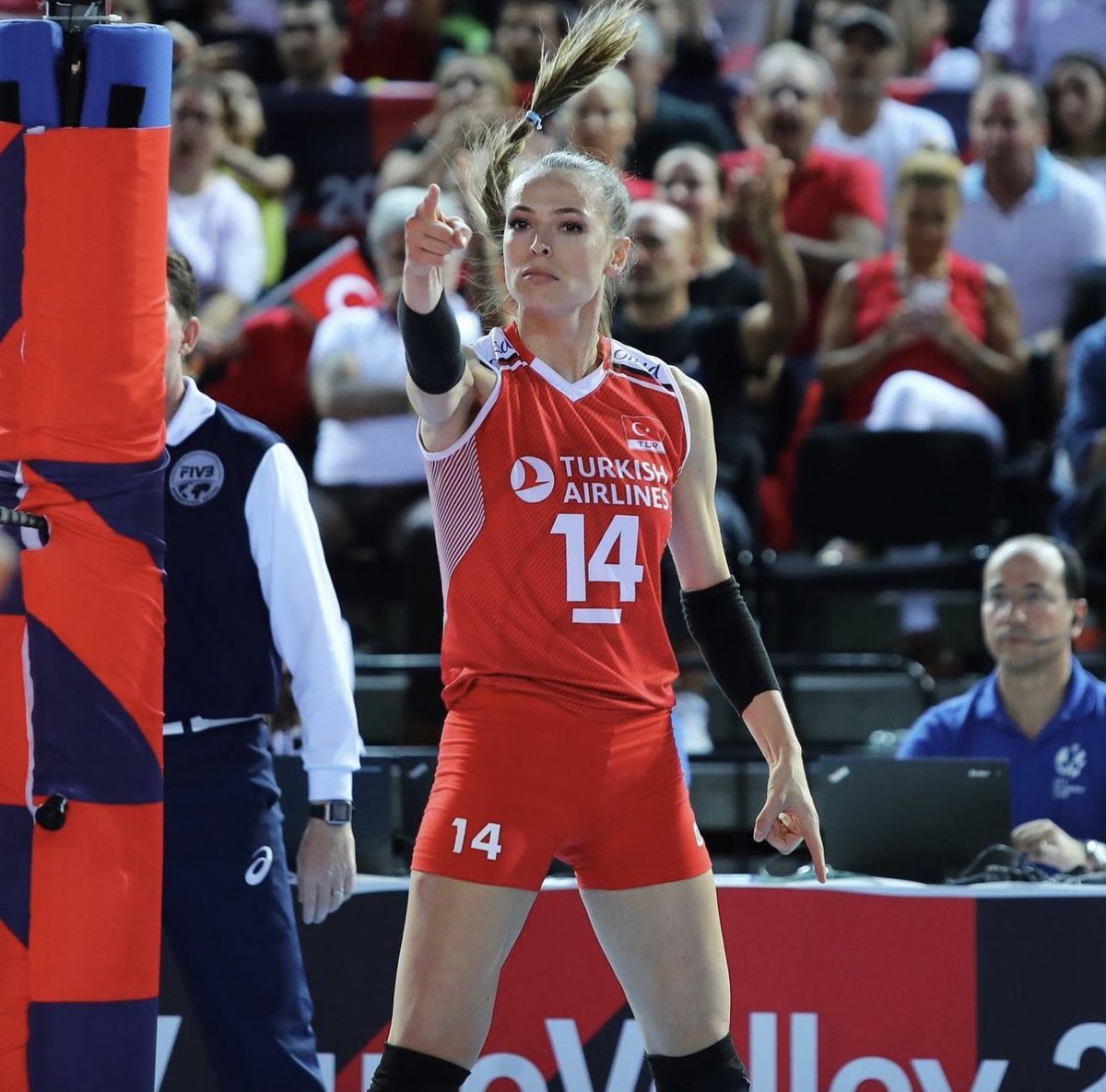 Eda Erdem: “Cumhuriyetimizin 100. yılında ülkemize armağan ediyoruz.”