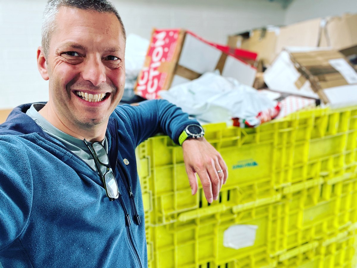 Thank you so much to the hundreds of you that have been supporting the jogonagain.com campaign. Do please keep those unwanted running shoes coming in.