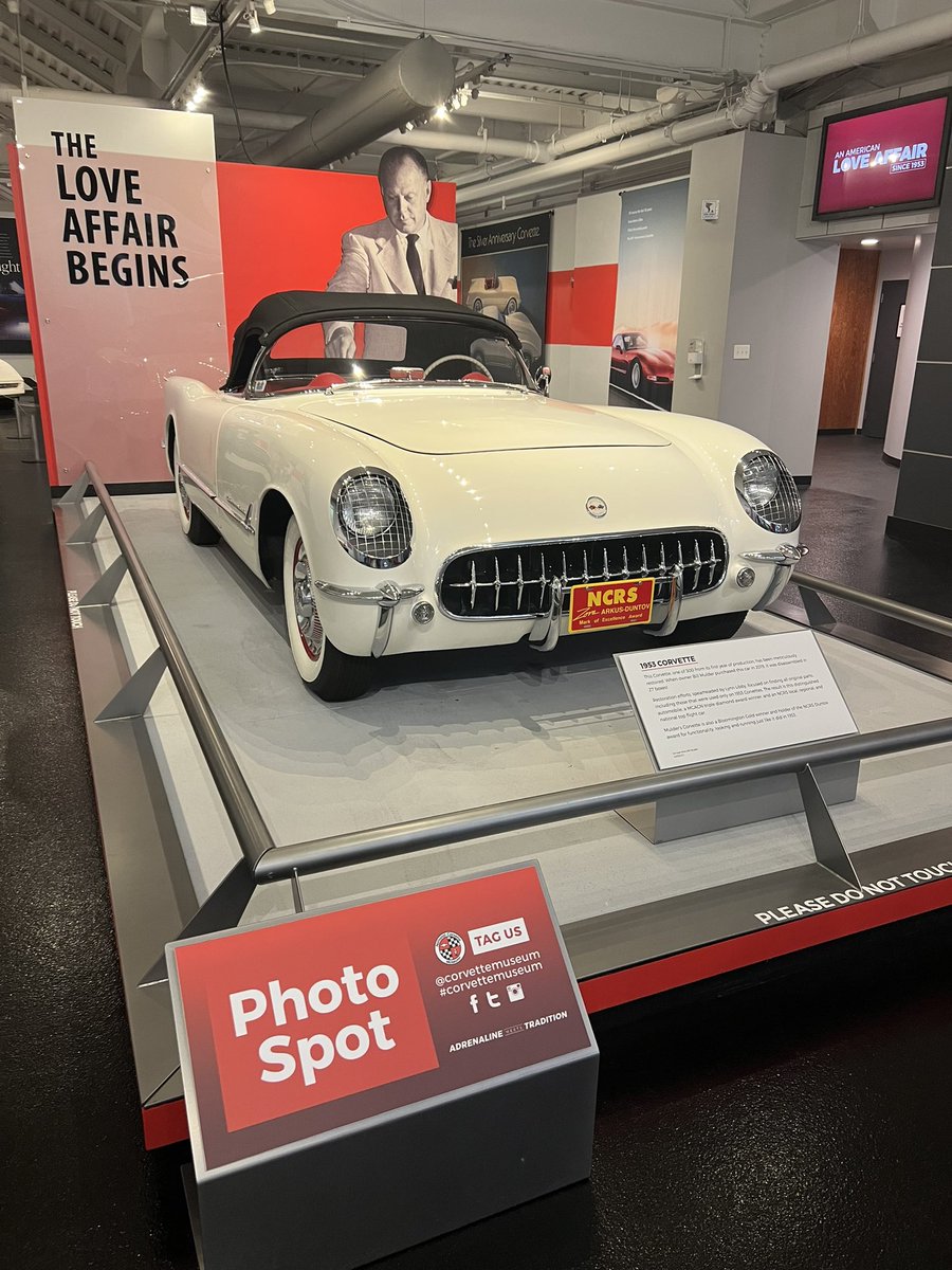 AndrePerezSLCC's tweet image. Visiting the National Corvette Museum in Bowling Green, KY