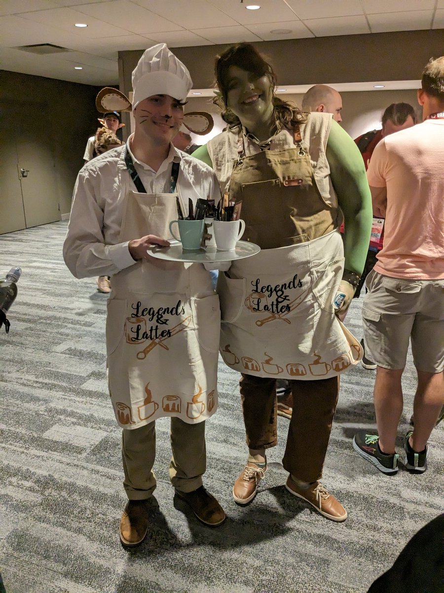 redpndafraction's tweet photo. Legends &amp; Lattes cosplay is so sweet. https://t.co/sfSRV8do7l