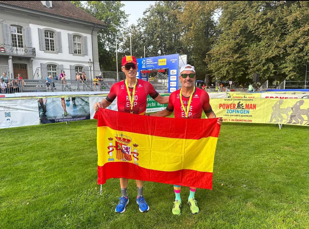 Enhorabuena Fernando Riaño <a href="/attitudefr_go/">Fernando Riaño</a> y Jesus Celada <a href="/jcelada/">jesus celada</a> que han revalidado en Zofingen el título de campeones del mundo ·#duatlon en larga distancia 👏👏👏🏃🏃🚴‍♀️🚴‍♂️

bit.ly/3qPHFfL