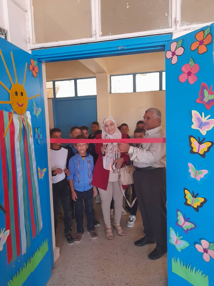 asaad_h89's tweet photo. Happy to see our brilliant students #BackToSchool today, all @UNRWA schools opening thier doors to start a new journey, this unstoppable journey reflects the absolute commitment of UNRWA to providing quality education for #Palrefs to achieve a better and sustainable future. https://t.co/JacSTbX1aO