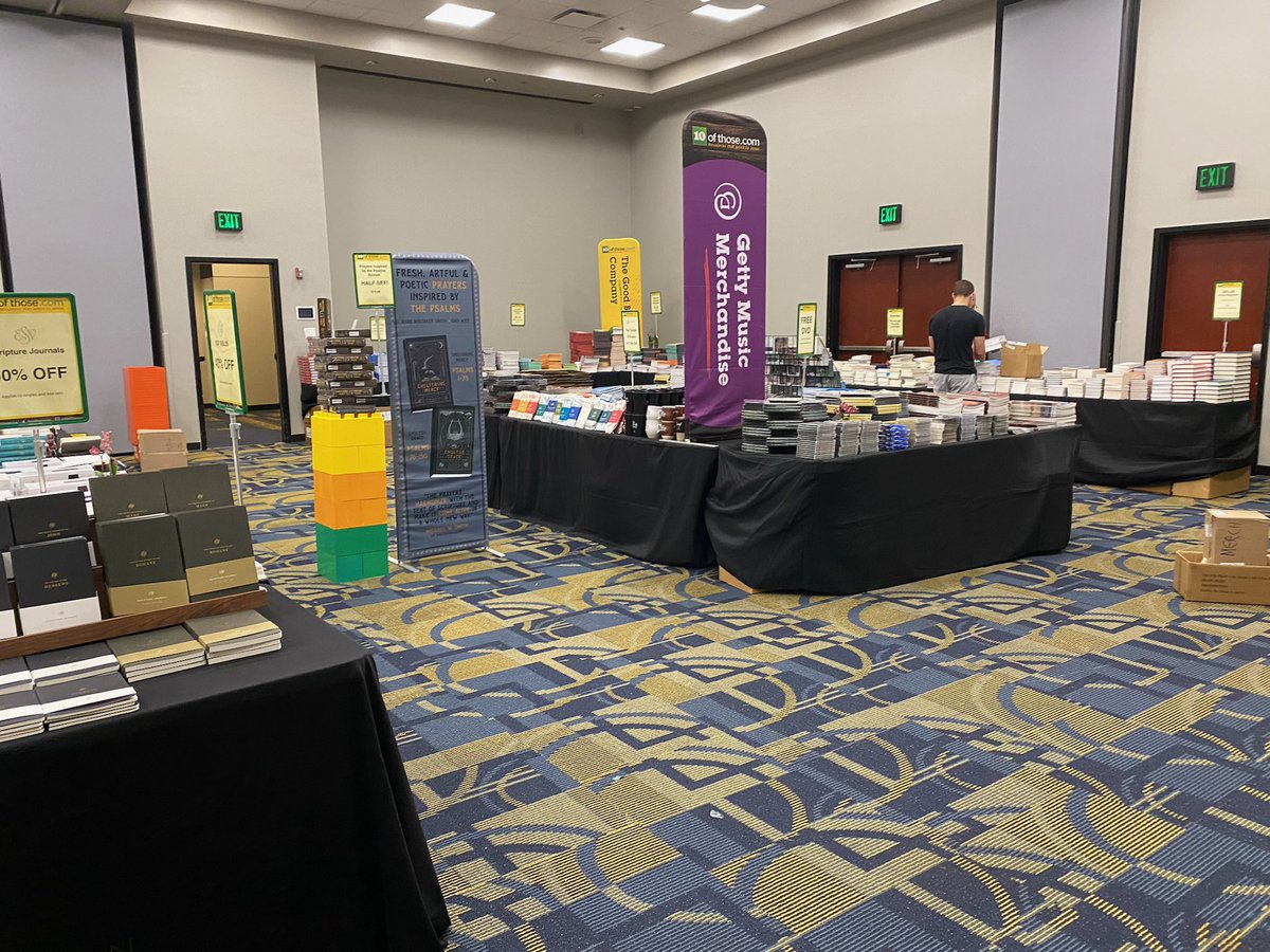 10ofthoseusa's tweet photo. We’re excited to be here in Nashville for #Sing23 with @gettymusic! 🎶📚
Attendees—be sure to come visit us in the bookstore this week, or shop online at https://t.co/XsWZeuXhob! https://t.co/tDZpMxGLot