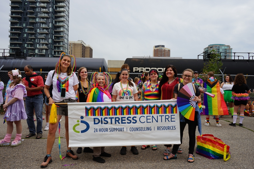 Distress_Centre's tweet photo. We are proud to stand with our 2SLGBTQI+ community at the #CalgaryPrideParade! We stand by the community today and every day! πππ https://t.co/5fGFG58mrM