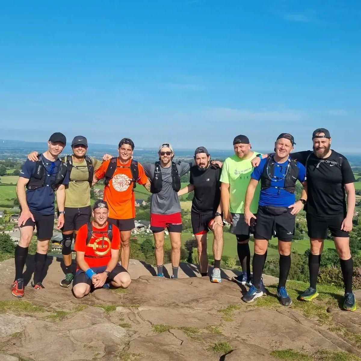 TheSilverbacks_'s tweet photo. There we have it 55k Ultra boxed off In aid of @haltonhaven. 

Well done all the boys today, incredible effort 👏🏼🦍.

#UTFSB 
@TheSilverbacks_ https://t.co/Vz7N80GY8s