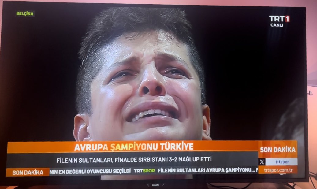 BarkınNNNZZZ!!! (@dincel) on Twitter photo Senin gururuna , göz yaşlarına akıttığın her damla tere ve milliyetçiliğine kurban <a href="/karakurtebrar18/">Ebrar Karakurt</a> #FileninSultanlari Senin gururuna , göz yaşlarına akıttığın her damla tere ve milliyetçiliğine kurban <a href="/karakurtebrar18/">Ebrar Karakurt</a> #FileninSultanlari