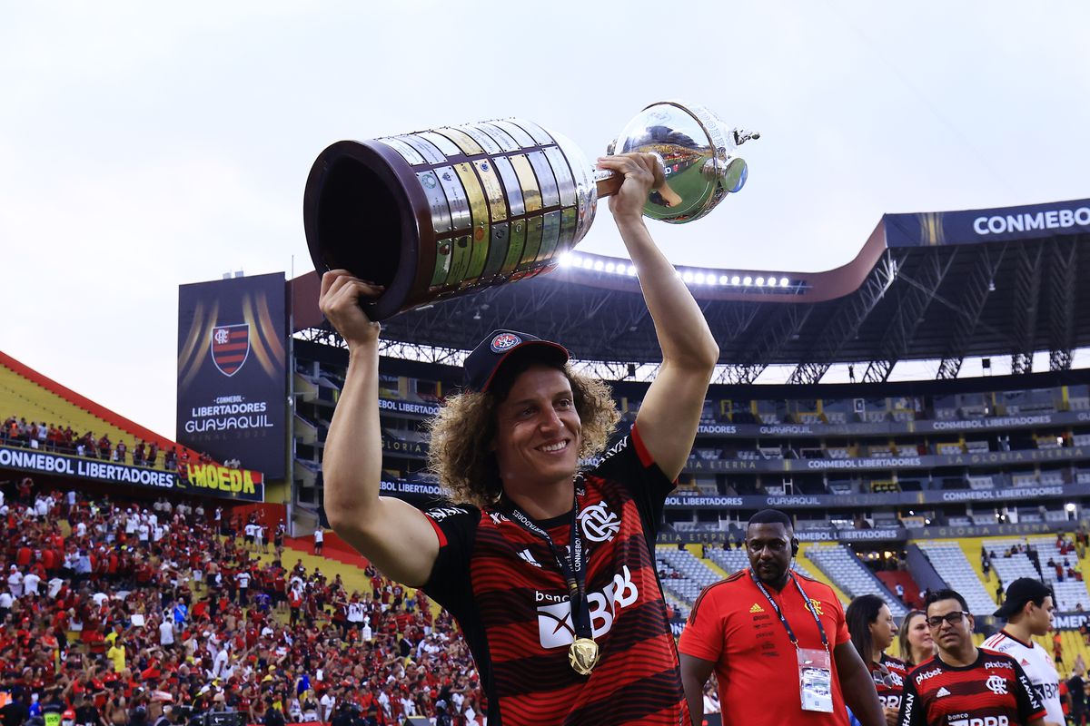 Flamengo__TR's tweet photo. Beşiktaş Teknik Direktörü Şenol Güneş David Luiz transferini veto etti. ❌

Beşiktaş'ın öncelikli stoper adayı Fluminense forması giyen Nino⏲️ https://t.co/1yRNy5fDCX