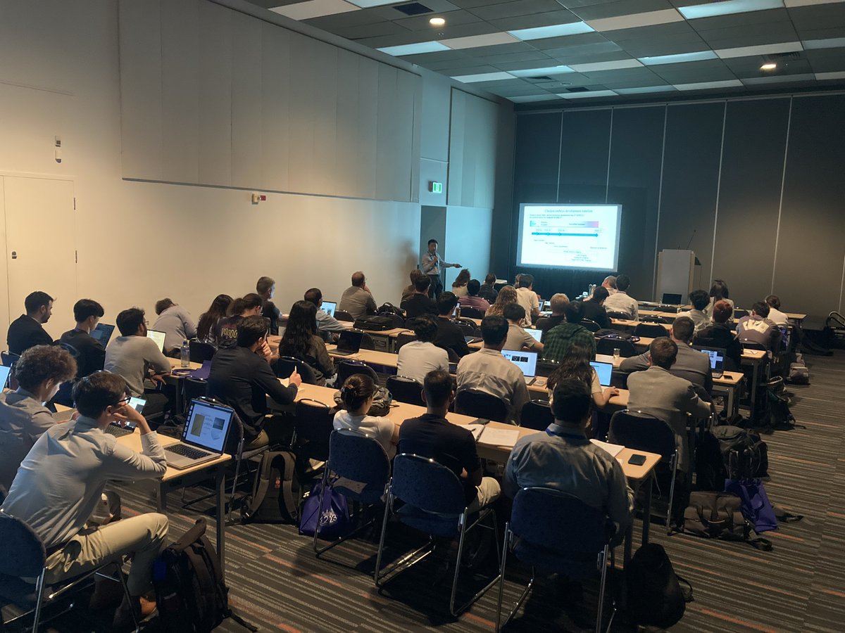 Fun day teaching the super-resolution ultrasound imaging short course with Olivier Couture at #IUS2023 @ieeeius! Will do this again next year in Taiwan #IUS2024.