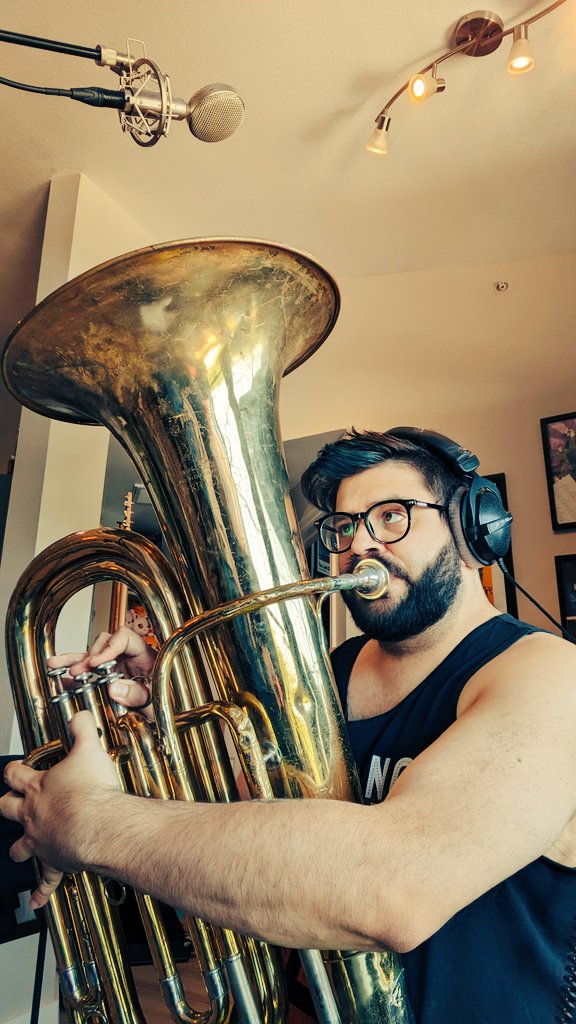 TheCEscalante's tweet photo. The long weekend means plenty of time to track horns for my bands!
@divideby0music #LongDistanceFriends https://t.co/vRlAMUZVjj