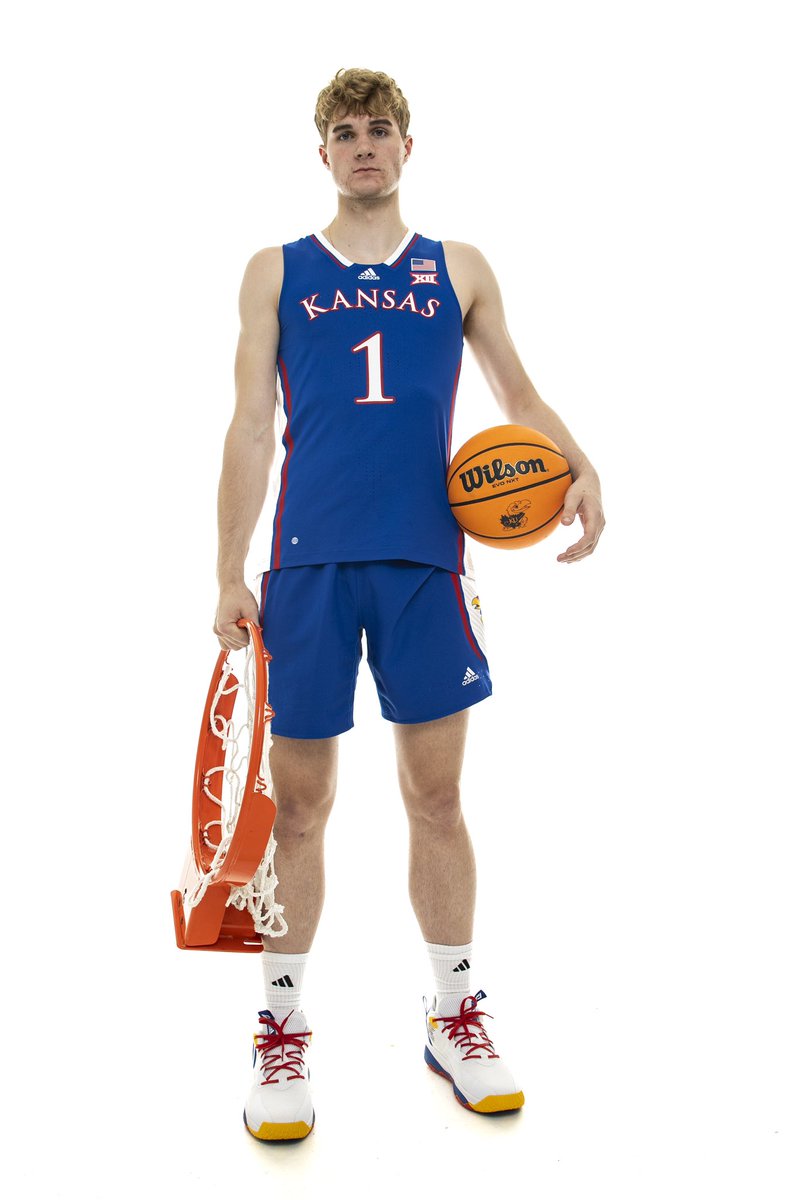 liammcneeley tweet media