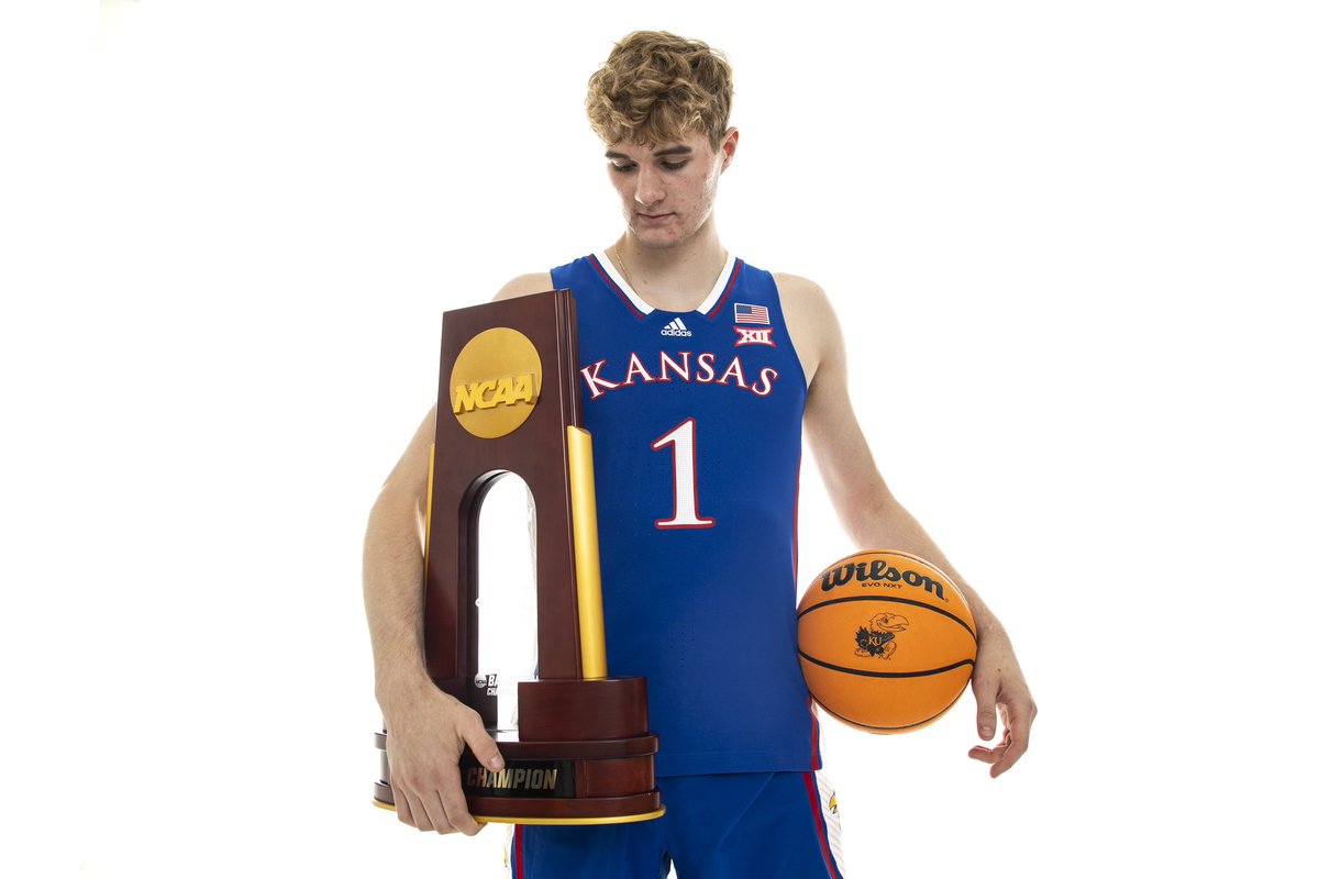 liammcneeley tweet media