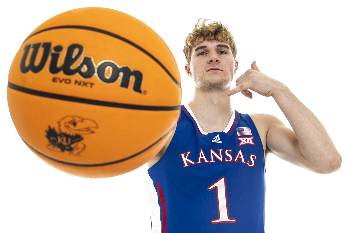 liammcneeley tweet media