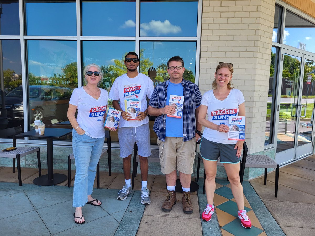 RachelAnneLevy's tweet photo. Another double-turf day. Started out knocking doors in Happening Henrico with these fine folks, and then I canvassed another neighborhood in Home Hanover.
I loooooove talking to voters, no matter who they are or how they vote.
#RachelRunsForUs #LoveEveryVoterYall https://t.co/USIHEMWGZx