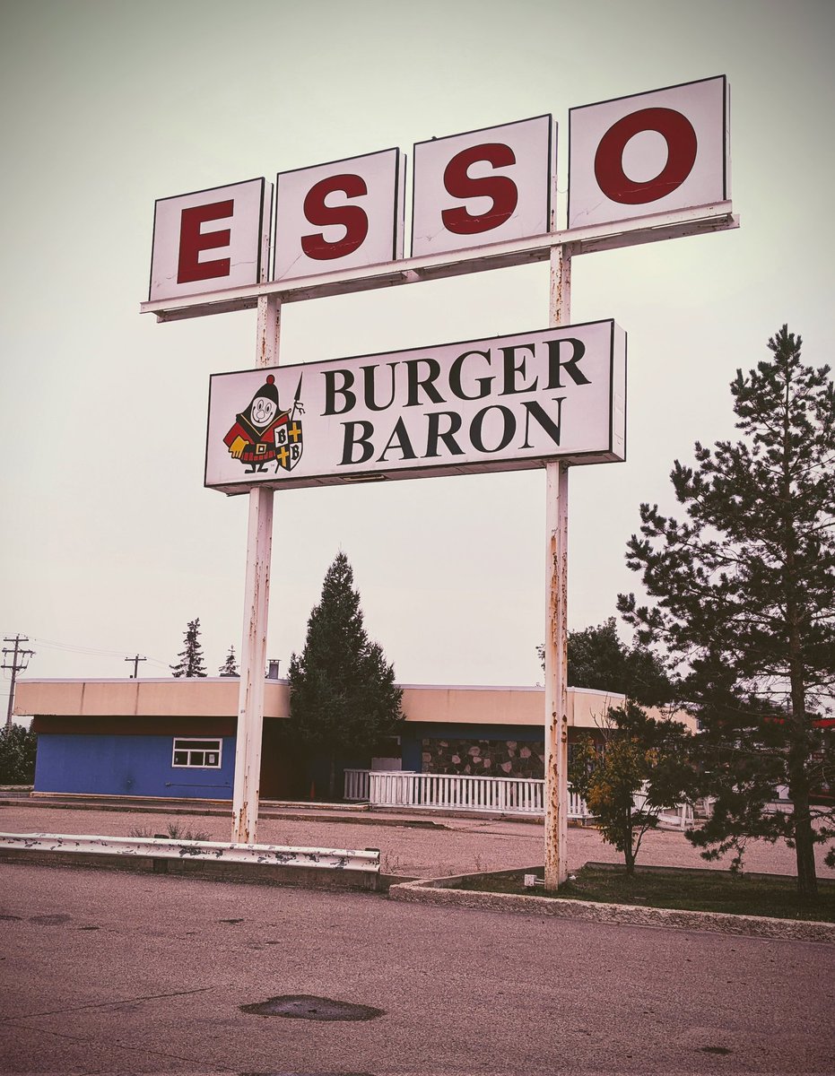 KevinOs's tweet photo. You would reusing old fast food buildings in awful locations was a winning formula. But alas the Baron never succeeded in the burger wars. https://t.co/QQJ2tmdYgC