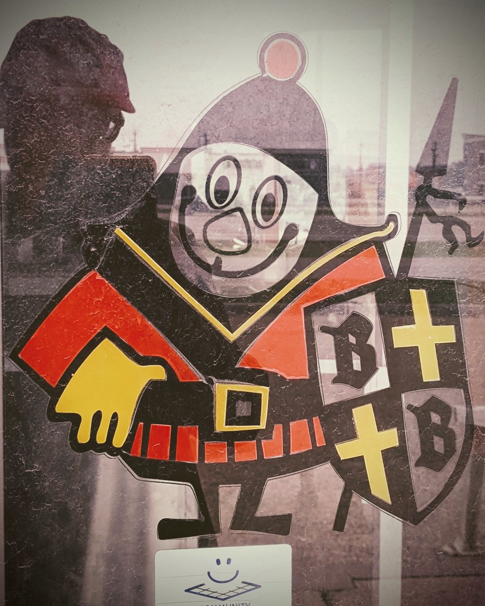 KevinOs's tweet photo. You would reusing old fast food buildings in awful locations was a winning formula. But alas the Baron never succeeded in the burger wars. https://t.co/QQJ2tmdYgC