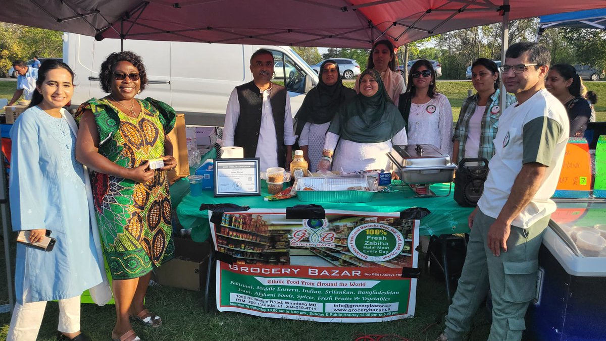 tititijaniwpg's tweet image. Had an amazing time at #PakFest along with some members of #TeamPC. Organized  by the Canada Pakistan Trade &amp;amp; Cultural org. &amp;amp; U of M Pakistani Students' org. Enjoyed great performances &amp;amp; delicious food, while connecting with our Pakistani community. #pcmanitoba #mbpoli #transcona