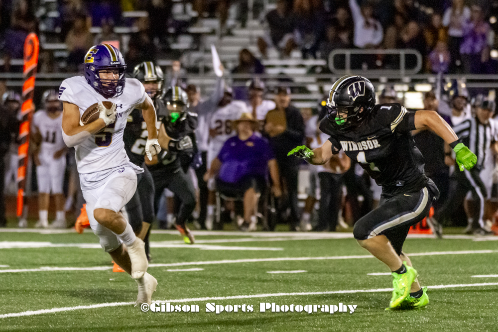 GibSportsPhoto's tweet image. A few highlights from Friday's Escalon @ Windsor High School. Jaguars performed well against the powerful Escalon in season opener. #CaptureTheAction