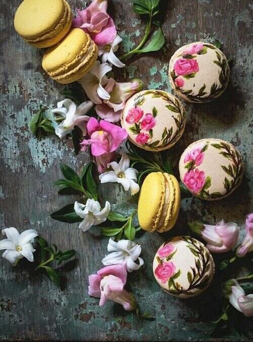 joyfulng's tweet image. Fancy #macaroons