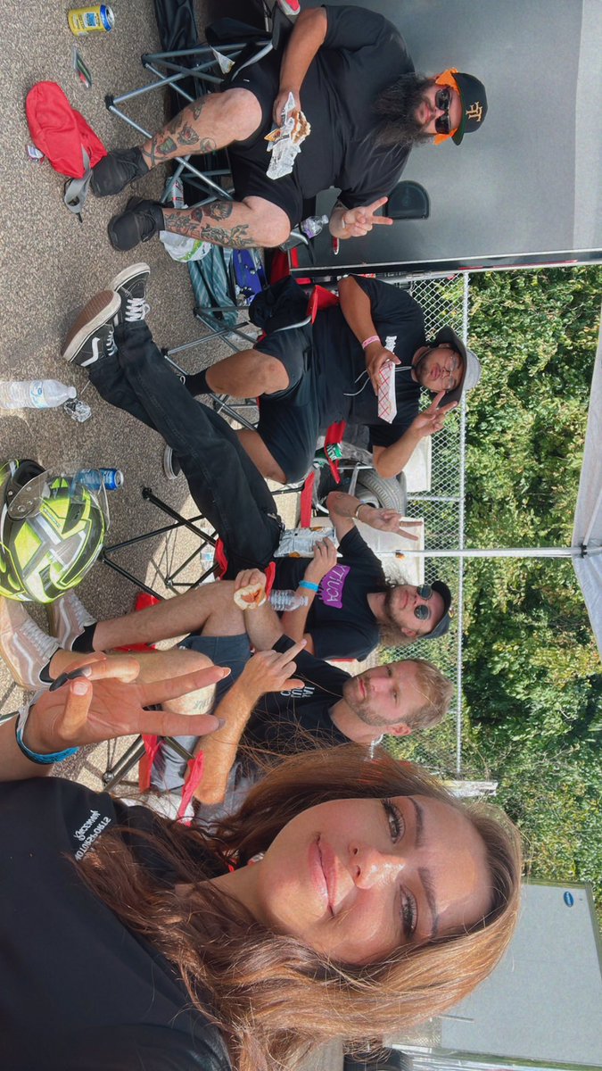 miranda_davis_'s tweet photo. The cars were cool but the people were cooler
#fb6 https://t.co/KK4tuLlutX