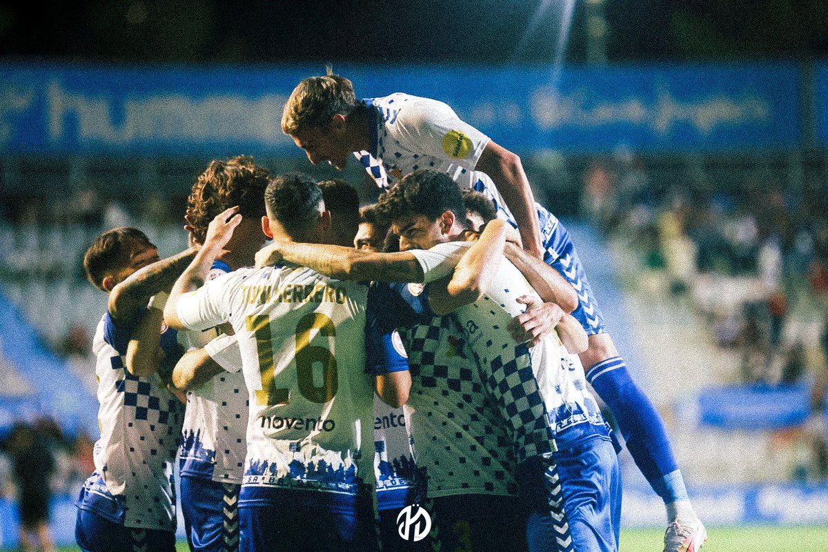 Gol de <a href="/pauresta/">Pau Resta Tell</a> con dedicatoria especial. ¡Ánimo, <a href="/gomezcastro_/">Gomez</a>!