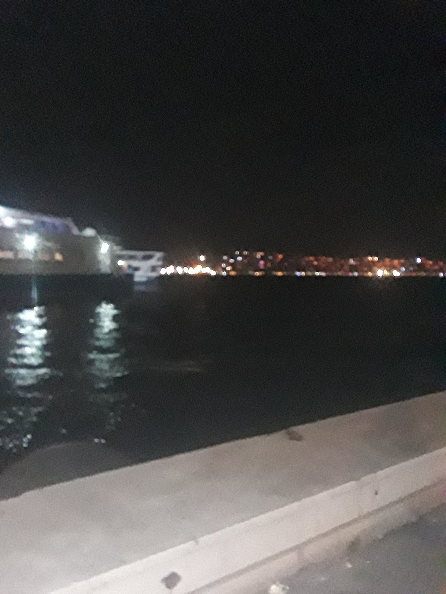 Karşıyaka sahildeyiz