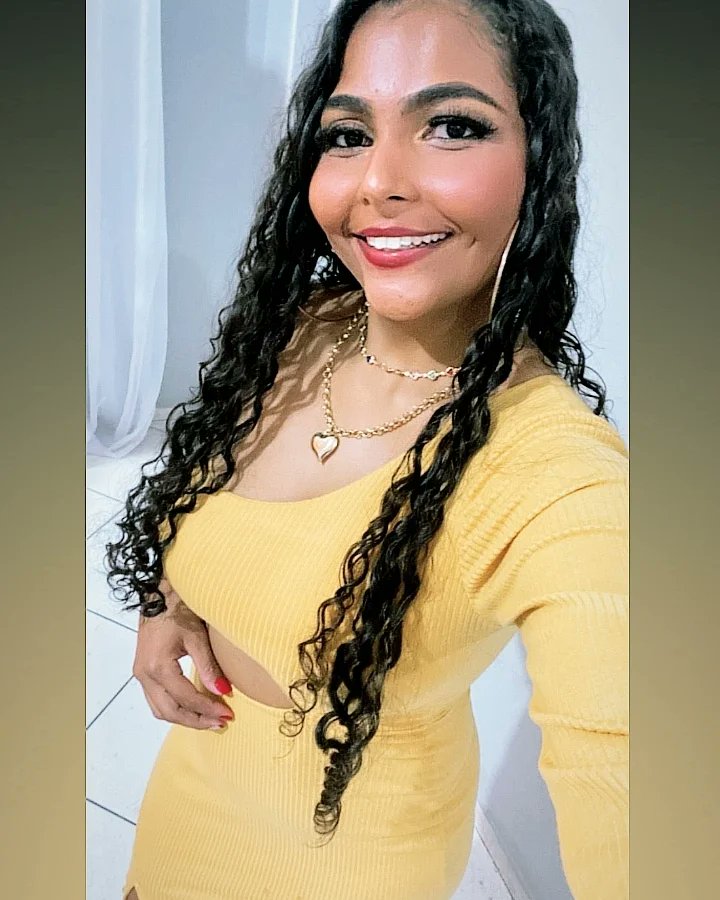 MeiriiSouza's tweet photo. 💛💫 https://t.co/eVUgMcQtyv
